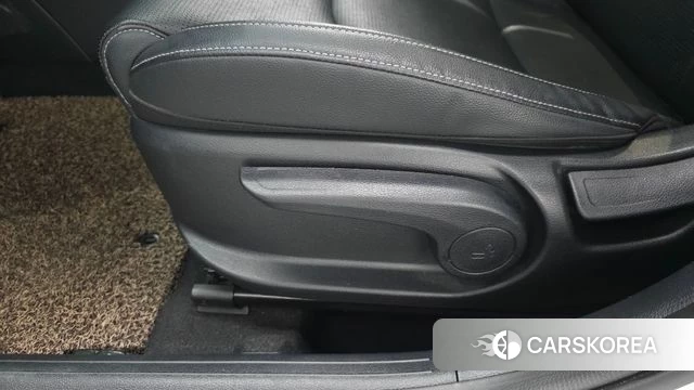 Kia Come New K3 id 4459319 из Кореи 19