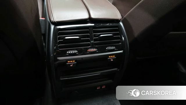 BMW 5 Series (G30) id 4285001 из Кореи 19