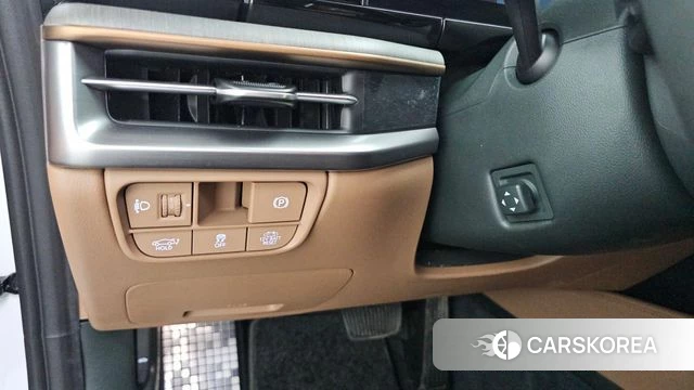 Hyundai Grandeur Hybrid (GN7) id 4329430 из Кореи 19