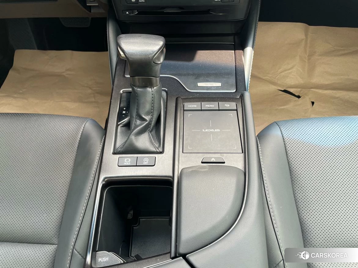 Lexus ES id 4486504 из Китая 19