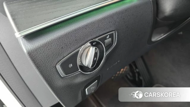 Mercedes-Benz E-Class W213 id 4880190 из Кореи 19