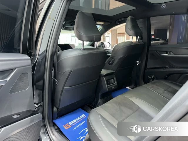 Toyota Camry id 4263616 из Китая 19