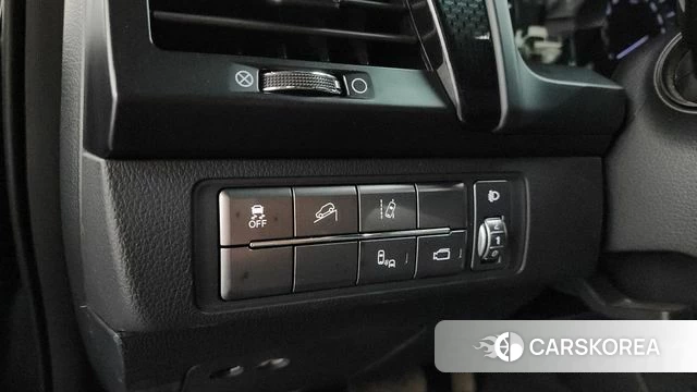 Ssangyong Rexton Sports Cannes id 4647420 из Кореи 19