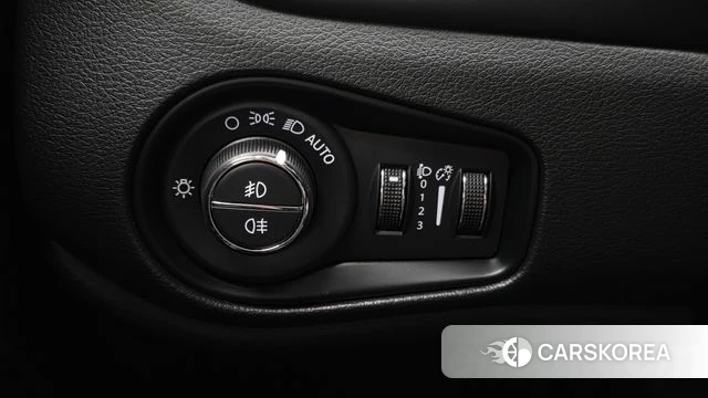 Jeep Renegade id 4549666 из Кореи 19