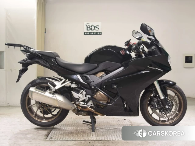 Honda VFR800F id 3947748 из Японии 20