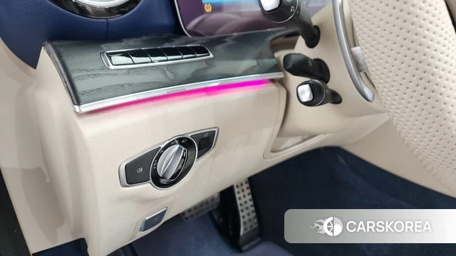 Mercedes-Benz E-Class W213 id 4384733 из Кореи 20