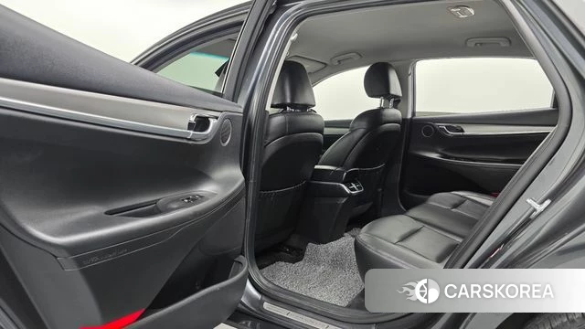 Hyundai The New Grandeur IG Hybrid id 4507059 из Кореи 20