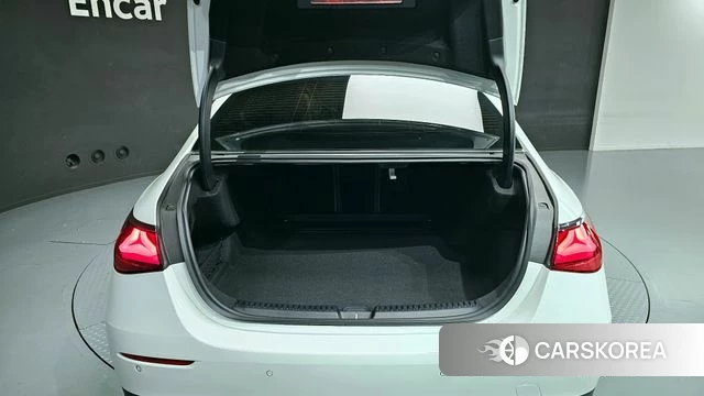 Mercedes-Benz E-Class W214 id 4279589 из Кореи 20