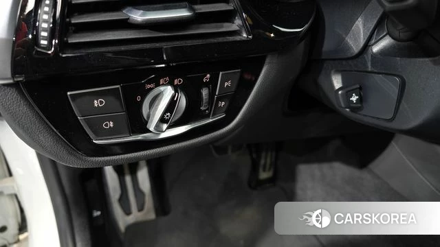 BMW 5 Series (G30) id 4490250 из Кореи 20