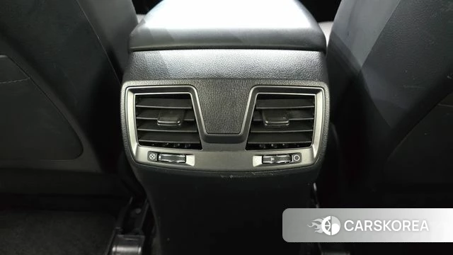 Ssangyong Rexton Sports Cannes id 4371450 из Кореи 20