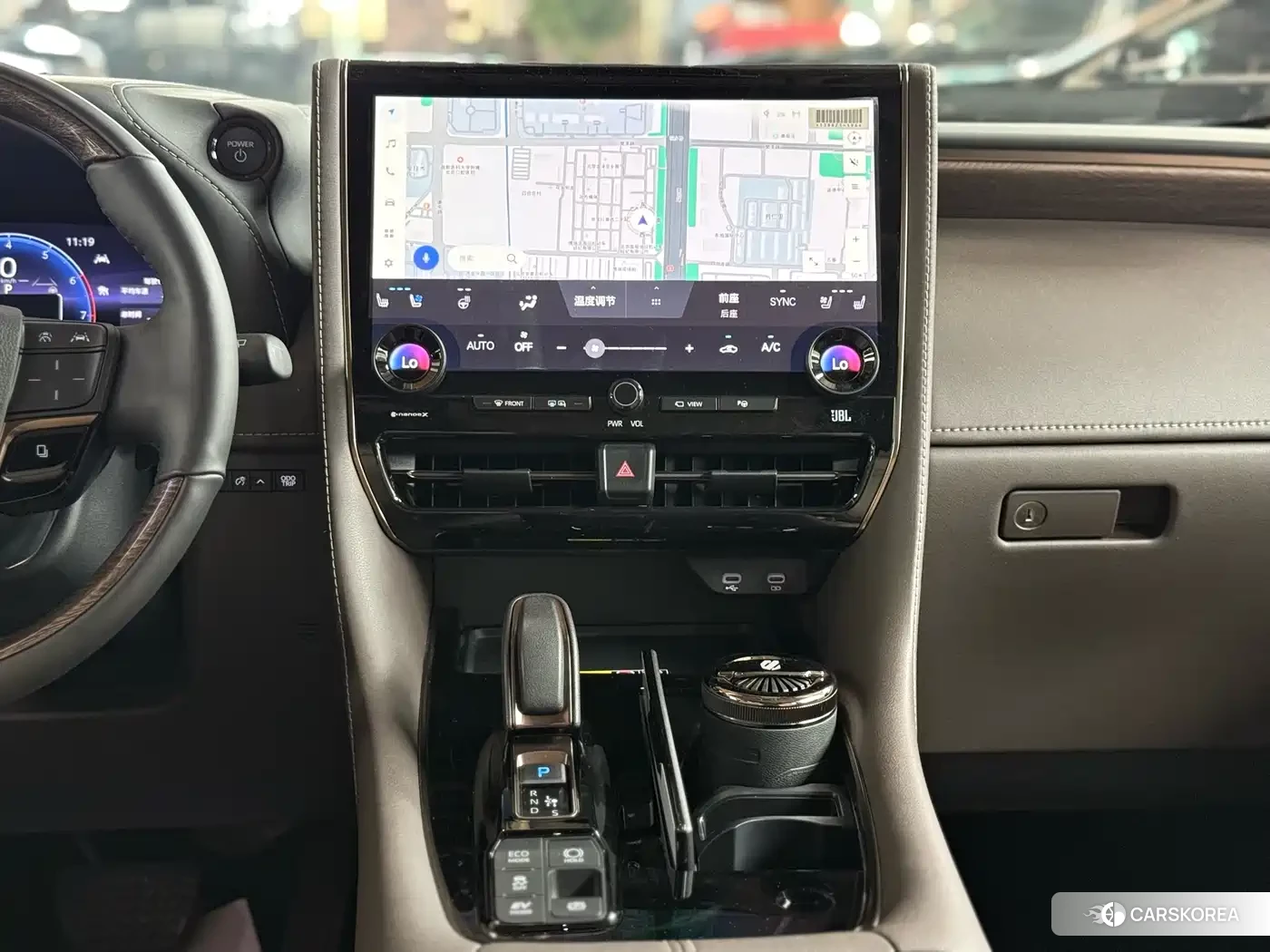 Toyota Alphard id 4547225 из Китая 20