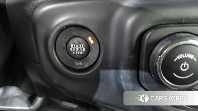 Jeep Wrangler (JL) id 4632751 из Кореи 20