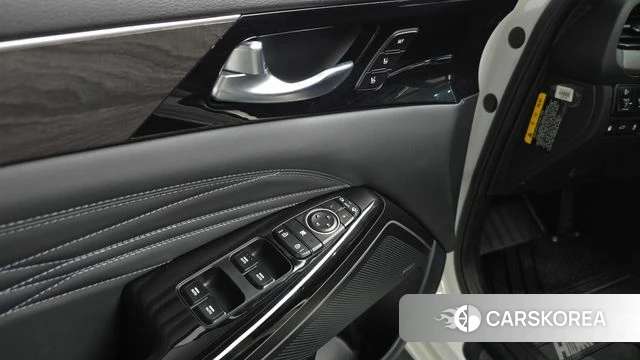 Kia K7 Premier Hybrid id 4317814 из Кореи 20