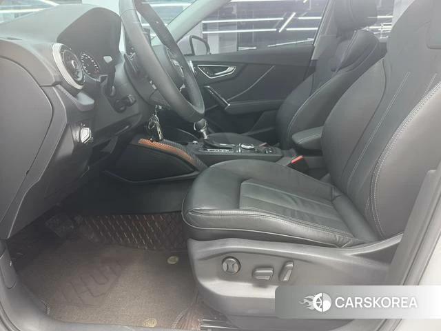 Audi Q2L id 4297537 из Китая 20