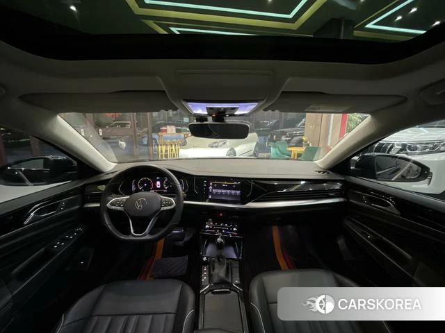 Volkswagen Passat id 4299658 из Китая 20