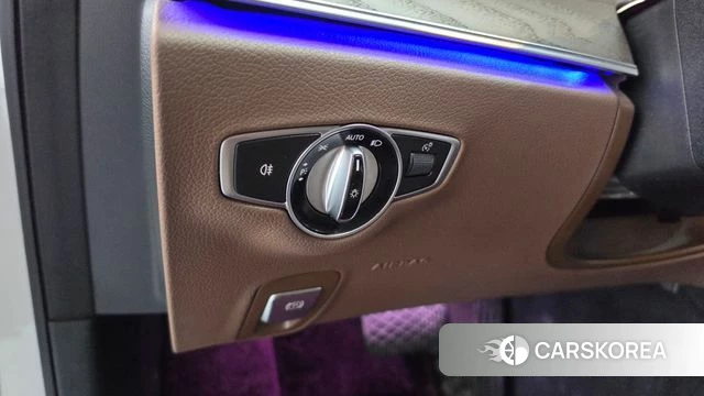 Mercedes-Benz E-Class W213 id 4784478 из Кореи 20