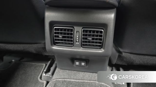 Toyota Camry (XV70) id 4403273 из Кореи 20