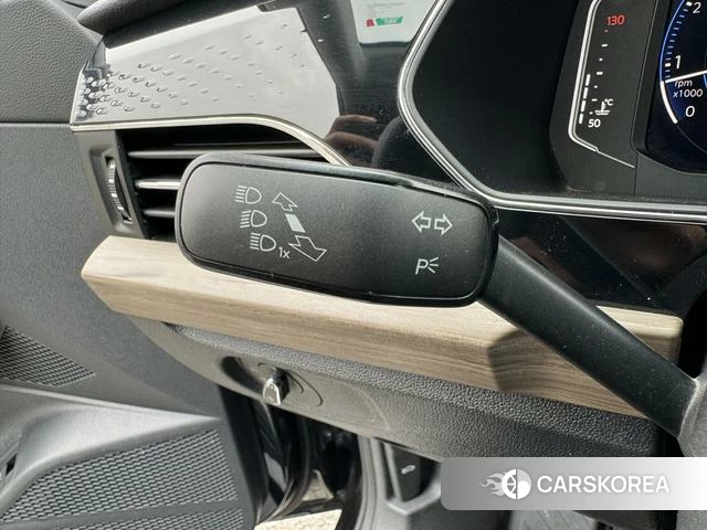 Volkswagen Passat id 4253812 из Китая 20