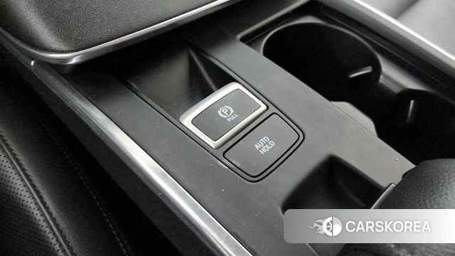 Hyundai The New Grandeur IG Hybrid id 4573504 из Кореи 20