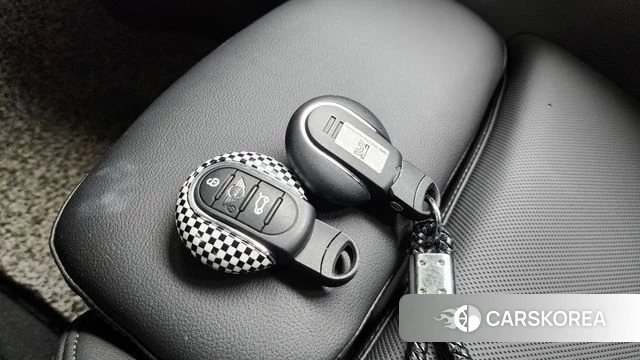 Mini Cooper id 4604813 из Кореи 20