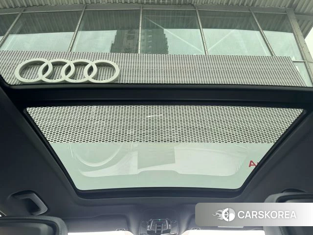 Audi Q5L id 4263773 из Китая 20