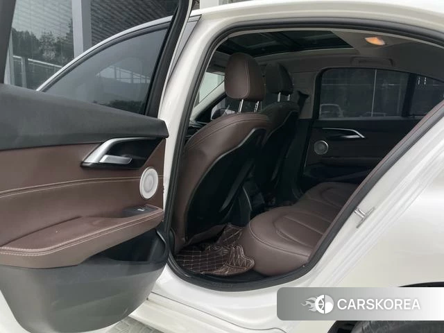 BMW 1 series id 4260570 из Китая 20