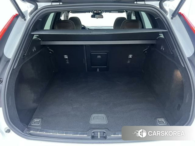 Volvo XC60 id 4209115 из Китая 20
