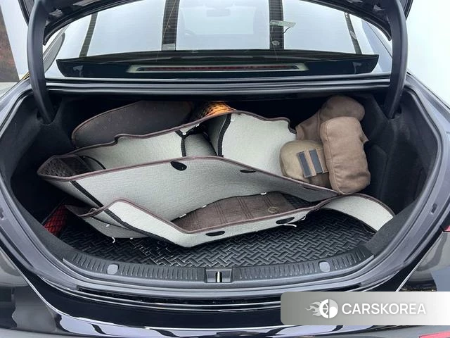 Mercedes-Benz E-class id 4236384 из Китая 20