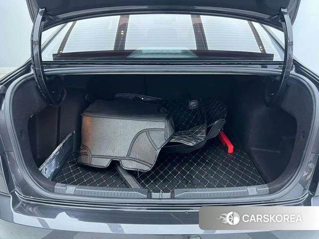 Volkswagen Bora id 4263107 из Китая 20