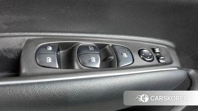 Renault Korea (Samsung) The New QM6 id 4930416 из Кореи 19