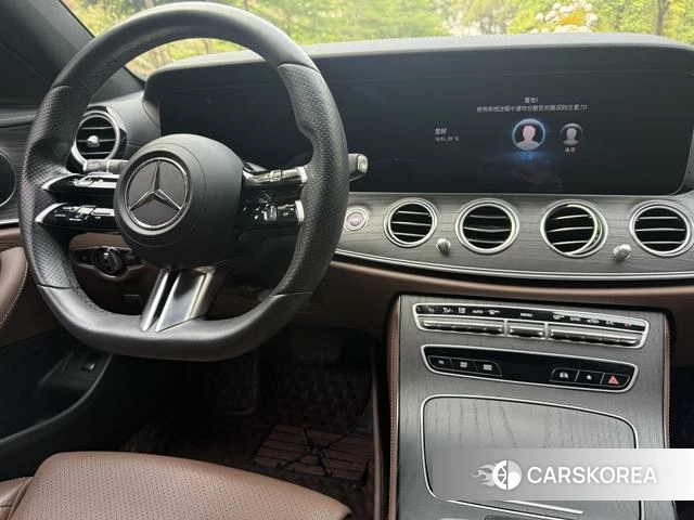 Mercedes-Benz E-class id 4222391 из Китая 20