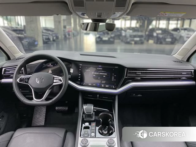 Volkswagen Touareg id 3840745 из Китая 20