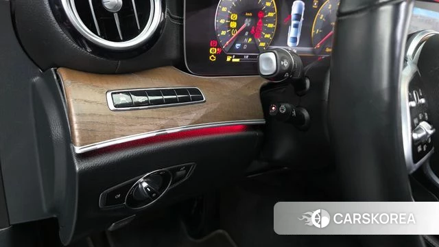 Mercedes-Benz E-Class W213 id 4780836 из Кореи 20