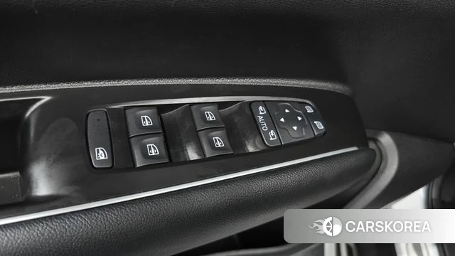 Renault Korea (Samsung) The New QM6 id 4792308 из Кореи 20