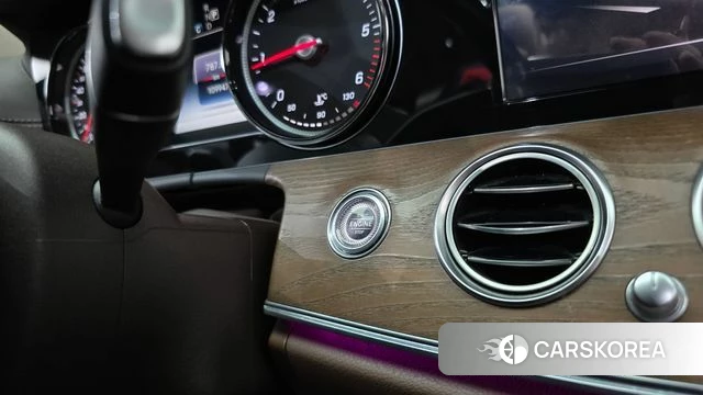 Mercedes-Benz E-Class W213 id 4717596 из Кореи 20