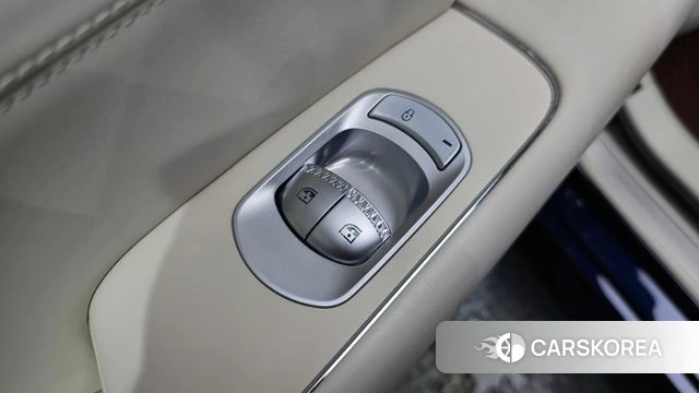 Genesis G90 (RS4) id 4641342 из Кореи 20