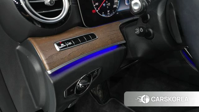 Mercedes-Benz E-Class W213 id 4849677 из Кореи 20