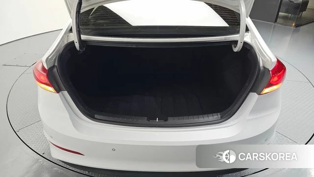 Hyundai Avante AD id 4856496 из Кореи 20