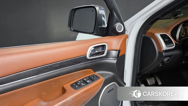 Jeep Grand Cherokee id 4530309 из Кореи 20