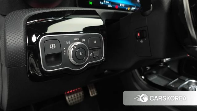 Mercedes-Benz A-Class W177 id 4729859 из Кореи 20