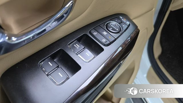Kia The New Carnival id 4937290 из Кореи 20