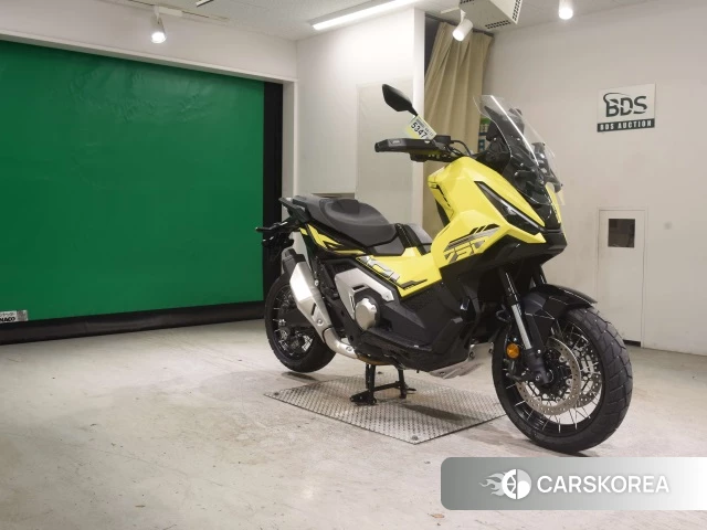 Honda X-ADV 750 id 3949456 из Японии 20