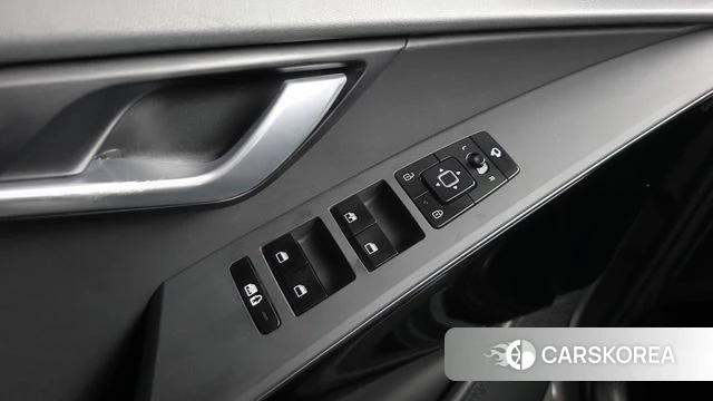 Kia Di Ol Nu Niro id 4936271 из Кореи 20