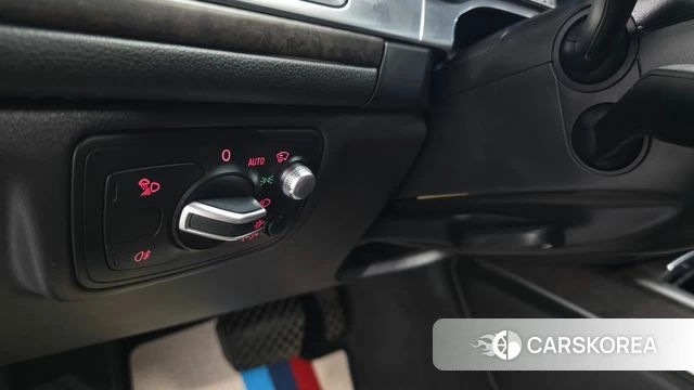 Audi New A6 id 4477470 из Кореи 20