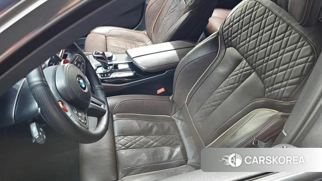 BMW 5 Series (G30) id 4574061 из Кореи 20