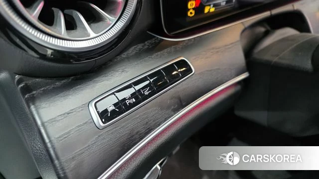 Mercedes-Benz E-Class W213 id 4520439 из Кореи 20