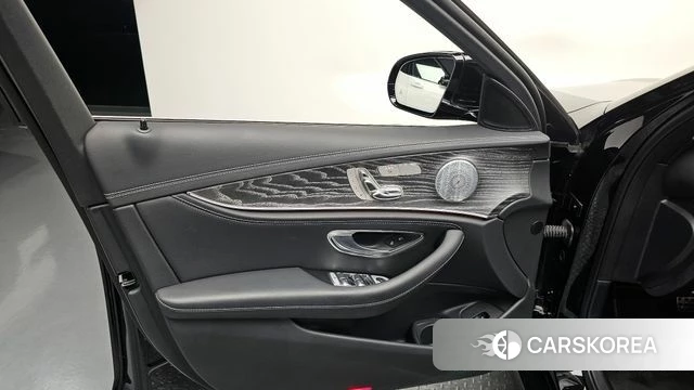 Mercedes-Benz E-Class W213 id 4389651 из Кореи 20