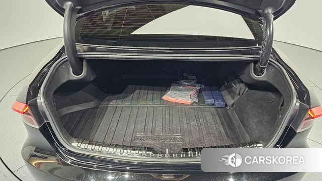 Hyundai The New Grandeur IG Hybrid id 4936983 из Кореи 20