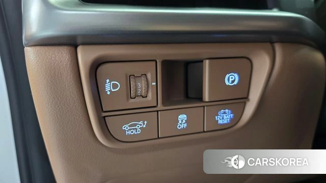 Hyundai Grandeur Hybrid (GN7) id 4400914 из Кореи 20