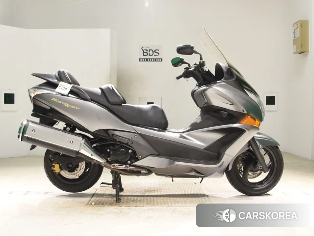 Проданный Honda SILVER WING 600 GT ABS 2011 из Японии, фото 3